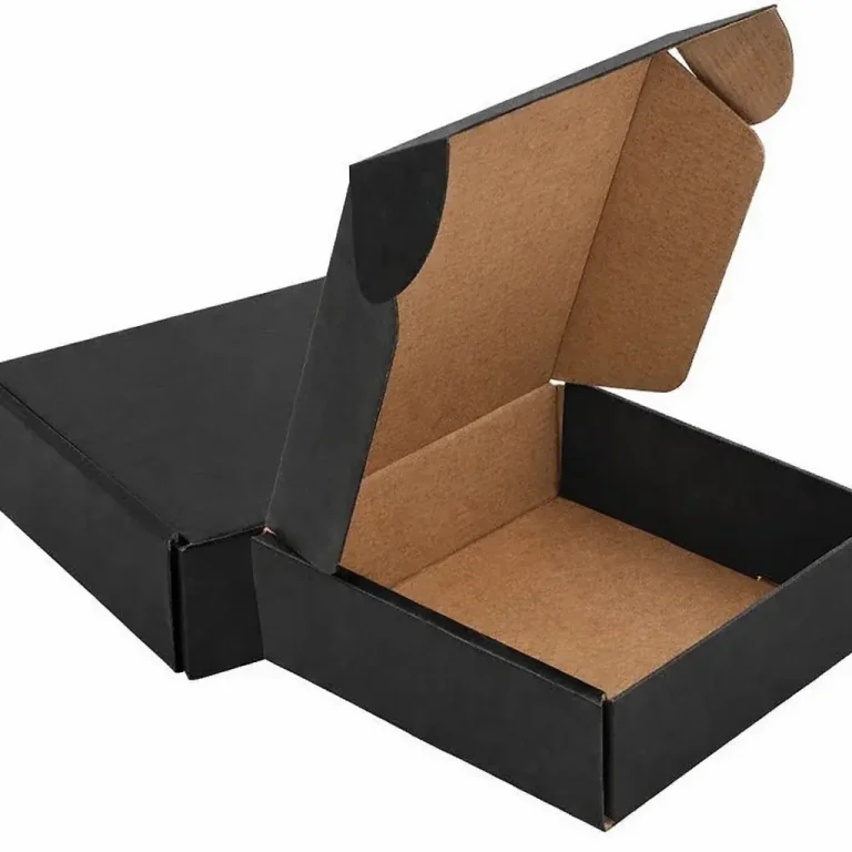 جعبه کیبوردی مشکی داخل قهوه ای